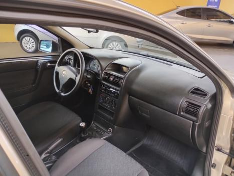 CHEVROLET Astra Hatch 2.0 4P ADVANTAGE  FLEX, Foto 2