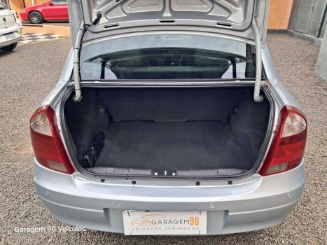 CHEVROLET Corsa Sedan 1.0 4P VHC MAXX FLEX, Foto 13