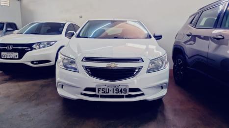 CHEVROLET Onix Hatch 1.0 4P FLEX LT, Foto 2