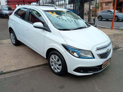 CHEVROLET Onix Hatch 1.4 4P FLEX LT, Foto 4