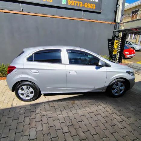 CHEVROLET Onix Hatch 1.0 4P FLEX LT PLUS, Foto 11