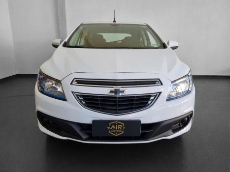 CHEVROLET Onix Hatch 1.4 4P FLEX LT, Foto 4