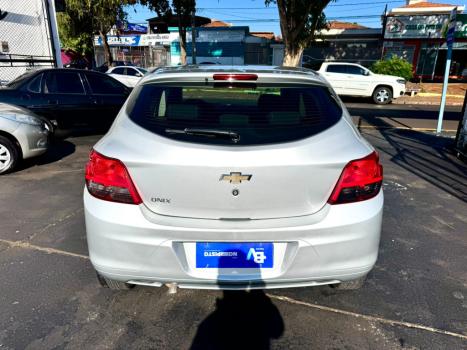 CHEVROLET Onix Hatch 1.0 4P FLEX JOY, Foto 8