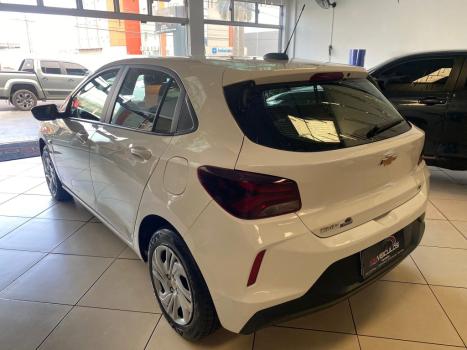 CHEVROLET Onix Hatch 1.0 4P FLEX LT2, Foto 2