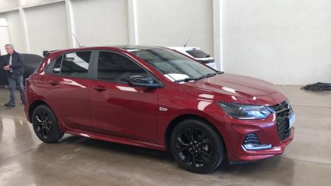 CHEVROLET Onix Hatch 1.0 12V 4P FLEX RS TURBO AUTOMTICO, Foto 2