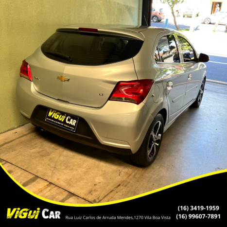 CHEVROLET Onix Hatch 1.0 4P FLEX LT, Foto 3