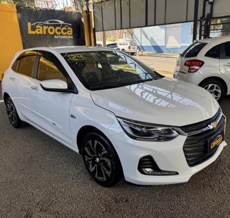 CHEVROLET Onix Hatch 1.0 12V 4P FLEX PREMIER 2 TURBO AUTOMTICO, Foto 2