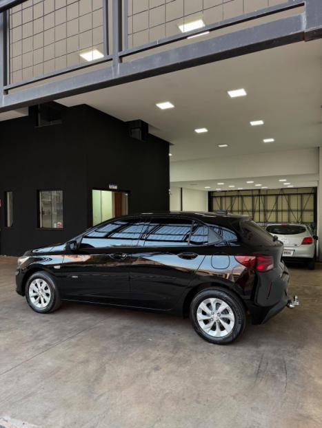 CHEVROLET Onix Hatch 1.0 12V 4P FLEX LTZ TURBO, Foto 4