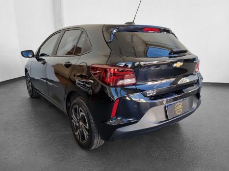 CHEVROLET Onix Hatch 1.0 12V 4P FLEX LT TURBO AUTOMTICO, Foto 8