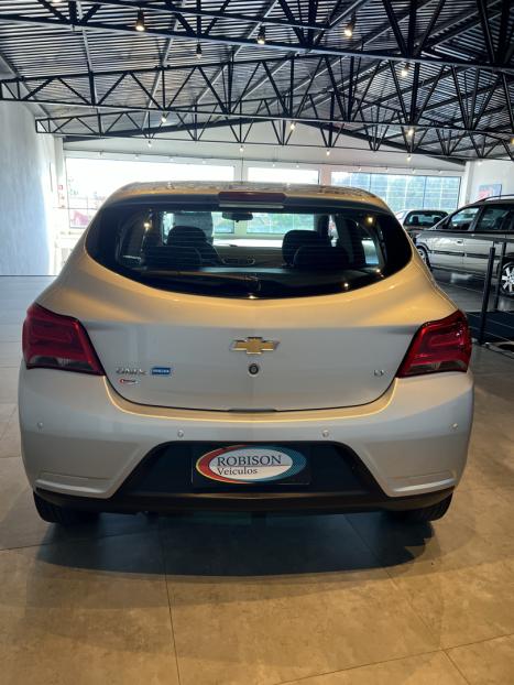 CHEVROLET Onix Hatch 1.0 12V 4P FLEX LT, Foto 5