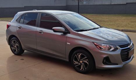 CHEVROLET Onix Hatch 1.0 4P FLEX LT2, Foto 3