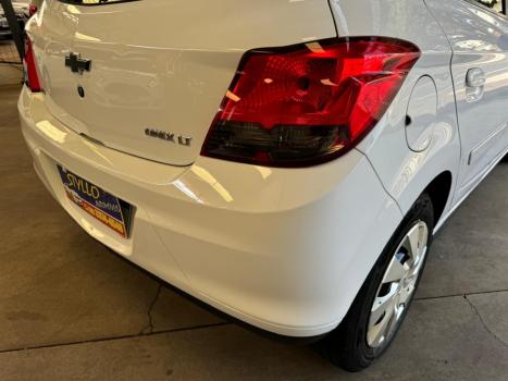 CHEVROLET Onix Hatch 1.4 4P FLEX LT, Foto 4