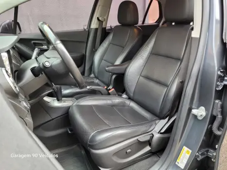 CHEVROLET Tracker 1.8 16V 4P FLEX LTZ AUTOMTICO, Foto 8