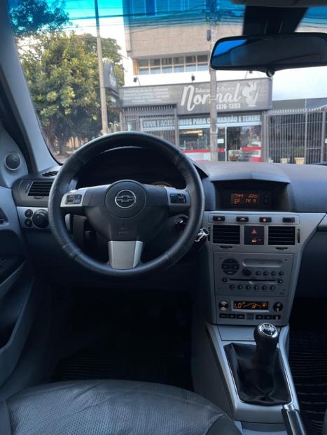 CHEVROLET Vectra Sedan 2.0 4P ELEGANCE, Foto 12
