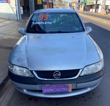CHEVROLET Vectra Sedan 2.2 4P GLS, Foto 2