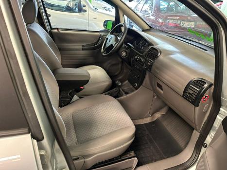 CHEVROLET Zafira 2.0 16V 4P, Foto 10