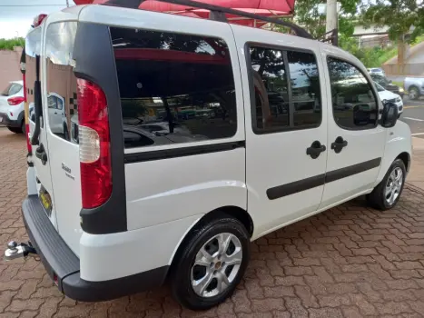 FIAT Doblo 1.8 16V 4P FLEX ESSENCE 7 LUGARES, Foto 3