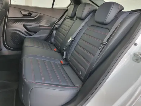 FIAT Fastback 1.3 16V 4P FLEX ABARTH TURBO 270 AUTOMTICO, Foto 3