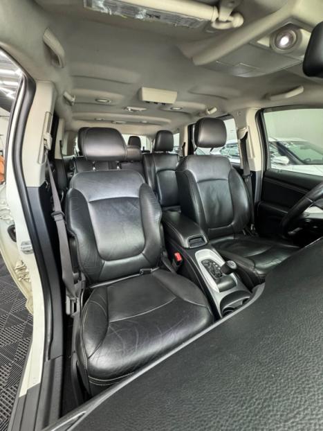 FIAT Freemont 2.4 16V 4P PRECISION AUTOMTICO 7 LUGARES, Foto 10