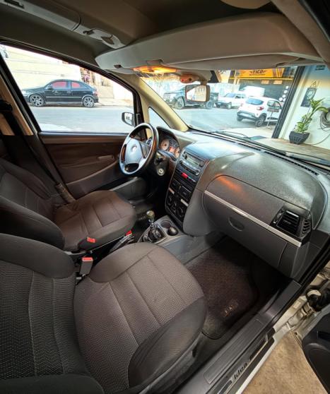 FIAT Idea 1.4 4P ELX FLEX, Foto 9