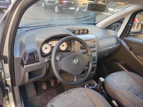 FIAT Idea 1.8 4P ADVENTURE FLEX, Foto 4