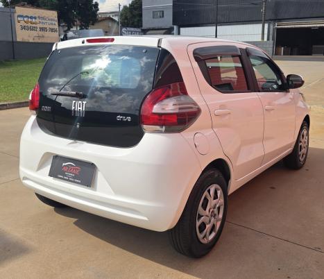FIAT Mobi 1.0 4P FLEX DRIVE FIRE FLY, Foto 6