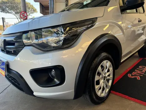 FIAT Mobi 1.0 4P FLEX EVO LIKE, Foto 3