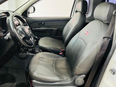 FIAT Strada 1.8 16V FLEX ADVENTURE CABINE ESTENDIDA, Foto 6