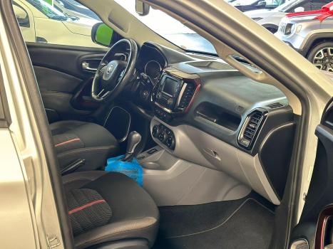 FIAT Toro 1.8 16V 4P FLEX FREEDOM ROAD AUTOMTICO, Foto 8