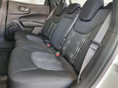 FIAT Toro 1.8 16V FLEX EVO ENDURANCE, Foto 3