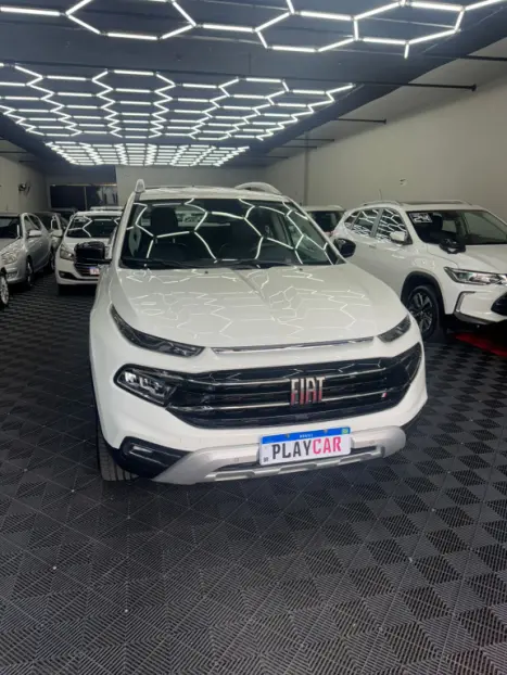 FIAT Toro 2.0 16V 4P VOLCANO 4WD TURBO DIESEL AUTOMTICO, Foto 2