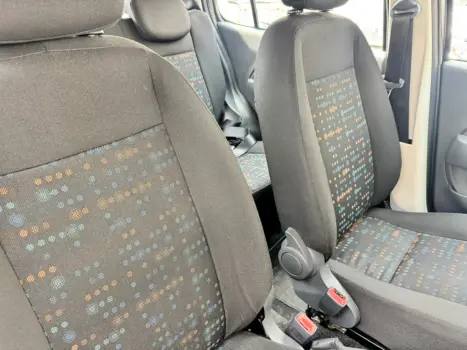 FIAT Uno 1.0 4P FLEX FIRE VIVACE, Foto 6