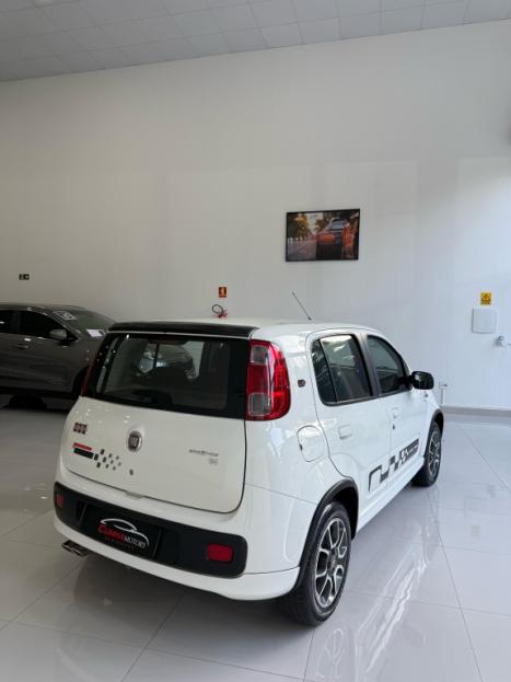 FIAT Uno 1.4 4P FLEX SPORTING, Foto 3