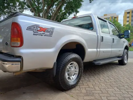 FORD F-250 3.9 XLT SUPER DUTY CABINE DUPLA DIESEL, Foto 2