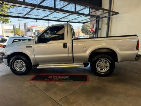 FORD F-250 3.9 XLT SUPER DUTY CABINE SIMPLES DIESEL, Foto 2