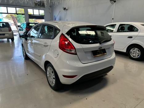 FORD Fiesta Hatch 1.5 16V 4P S FLEX, Foto 6