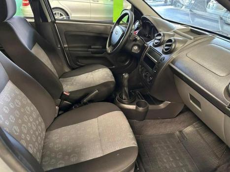 FORD Fiesta Hatch 1.0, Foto 11