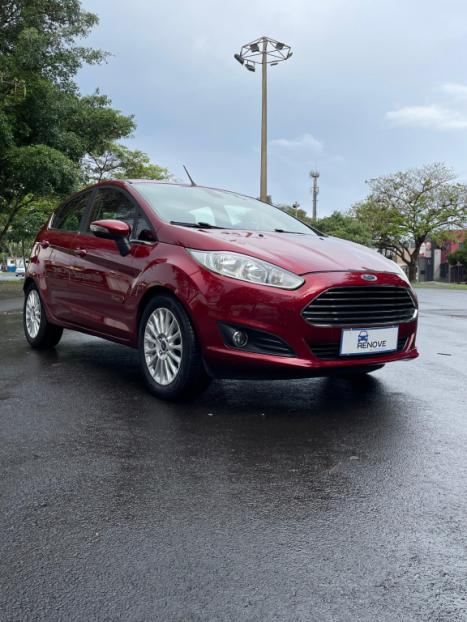 FORD Fiesta Hatch 1.6 16V 4P FLEX TITANIUM POWERSHIFT AUTOMTICO, Foto 3