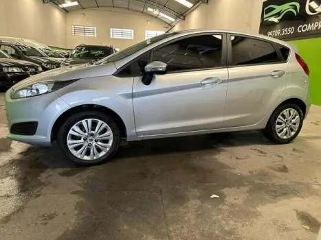 FORD Fiesta Hatch 1.6 16V 4P SE FLEX, Foto 2