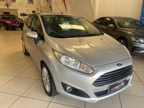 FORD Fiesta Hatch 1.6 16V 4P FLEX TITANIUM POWERSHIFT AUTOMTICO, Foto 17