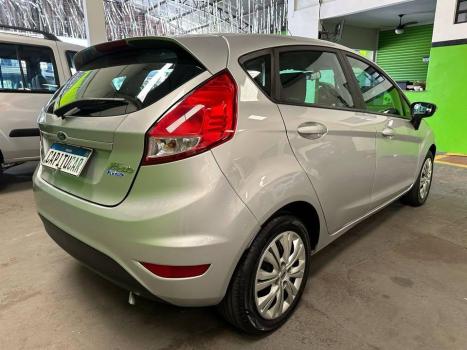 FORD Fiesta Hatch 1.6 16V 4P SE FLEX, Foto 5