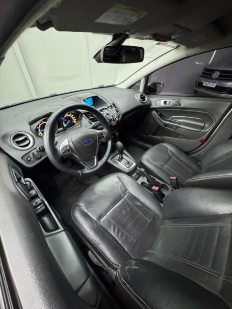 FORD Fiesta Hatch 1.6 4P FLEX TITANIUM POWERSHIFT AUTOMTICO, Foto 8
