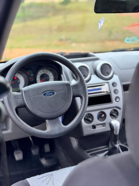 FORD Fiesta Hatch 1.0 4P FLEX, Foto 2