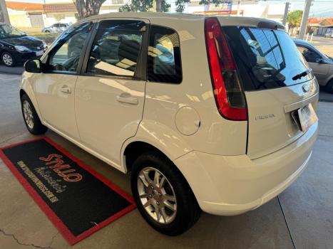 FORD Fiesta Hatch 1.6 4P FLEX, Foto 9