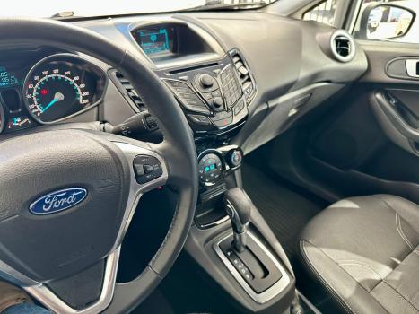 FORD Fiesta Hatch 1.6 16V 4P FLEX TITANIUM POWERSHIFT AUTOMTICO, Foto 10