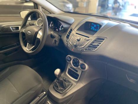 FORD Fiesta Hatch 1.6, Foto 7