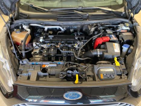 FORD Fiesta Hatch 1.6, Foto 14