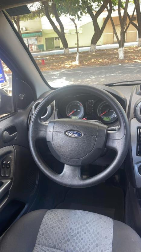 FORD Fiesta Hatch 1.6 4P FLEX, Foto 6