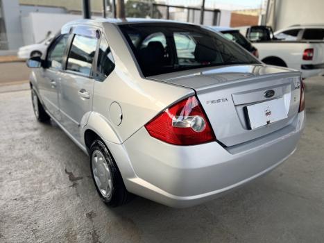FORD Fiesta Sedan 1.6 4P FLEX, Foto 4