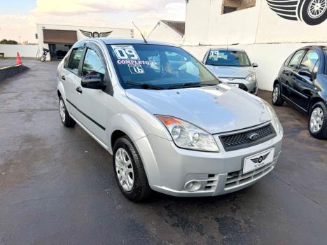 FORD Fiesta Sedan 1.6 4P FLEX, Foto 1